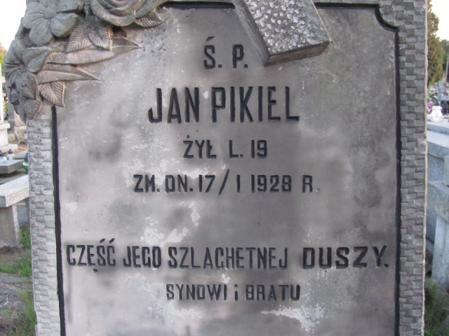 Jan Pikiel Szydłowiec - Grobonet - Wyszukiwarka osób pochowanych