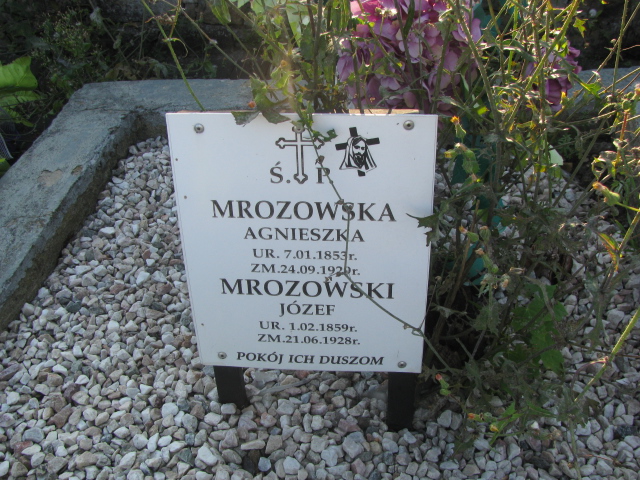Agnieszka Mrozowska 1853 Szydłowiec - Grobonet - Wyszukiwarka osób pochowanych