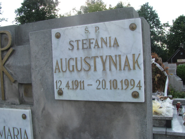 Józef Augustyniak 1902 Szydłowiec - Grobonet - Wyszukiwarka osób pochowanych