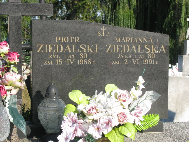 Tadeusz Ziędalski Szydłowiec - Grobonet - Wyszukiwarka osób pochowanych
